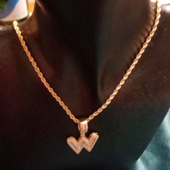 Beautiful Gold Tone Initial Necklace "W" With Rhinestones. - Picture 2 of 6